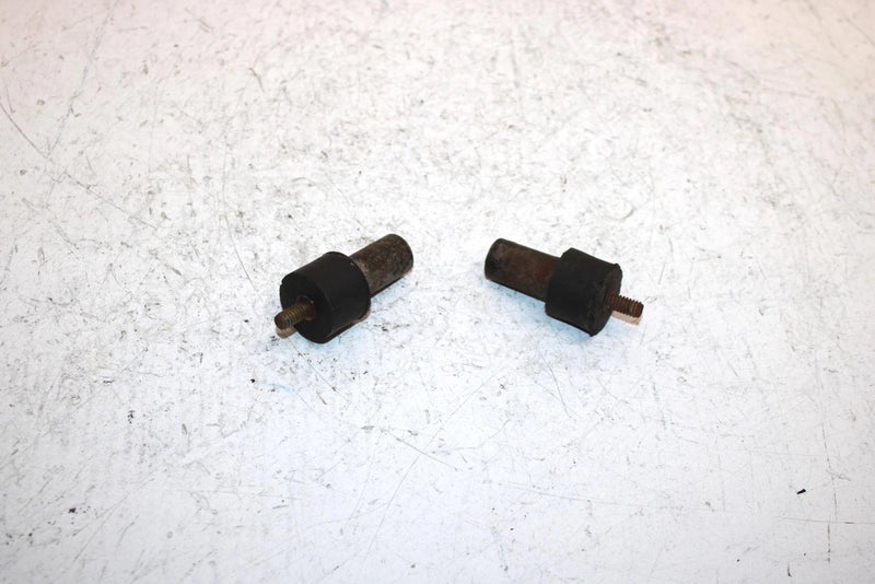 1990 Polaris Trail Boss 350l 4x4 Oem Radiator Mount Pair 3110032 5020572 AP142