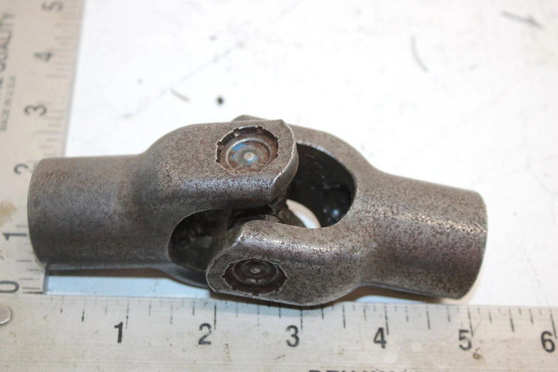 2002 Honda Foreman Es Oem Rear Drive Shaft Yoke 40210-HM5-731 40210-HN7-010 AH34