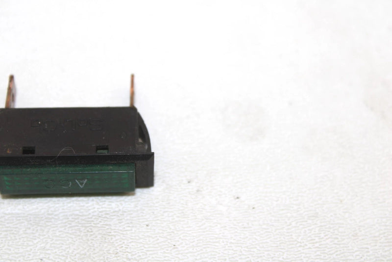95 Polaris Xlt Oem Acc Indicator Light 4040014 Q423