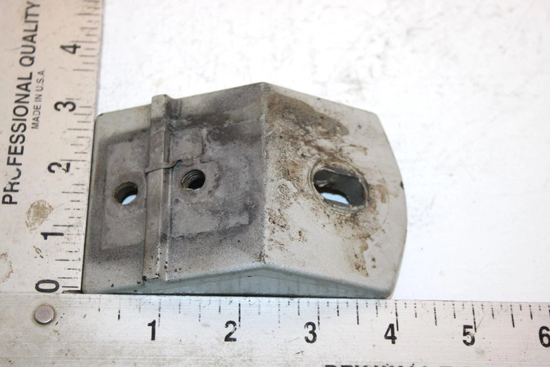 1999 Sea-doo Gti Oem Front Engine Mount 270000179 270000598 JS44