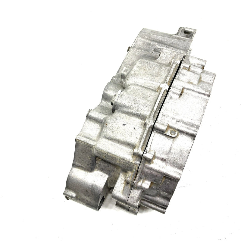 1986 Yamaha Moto 4 OEM Crankcase 99999-01725-00 AY66