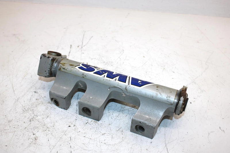 04 Arctic Cat Bearcat Wide Track Oem Right Spindle 1703-384 SA234
