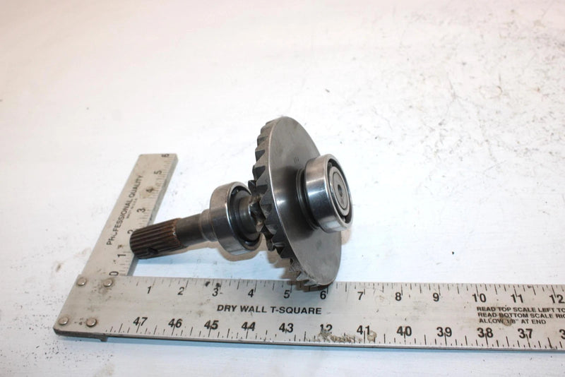 2001 Polaris Magnum 500 Oem Output Shaft W/Gear 3233620 3233622 AP157