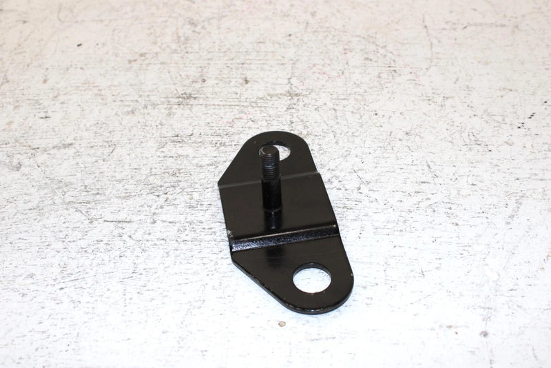 1989 Yamaha Phazer Oem Front Lower Right Engine Bracket 80L-21418-00-00 SY13
