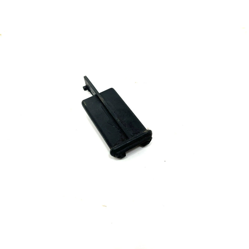 96-05 Sea-Doo GTI LE OEM Airbox Clip 273000006 Q6629