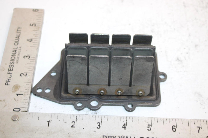 1998 Yamaha Waverunner Gp800 Oem Reed Valve 66E-13610-00-00 JY9