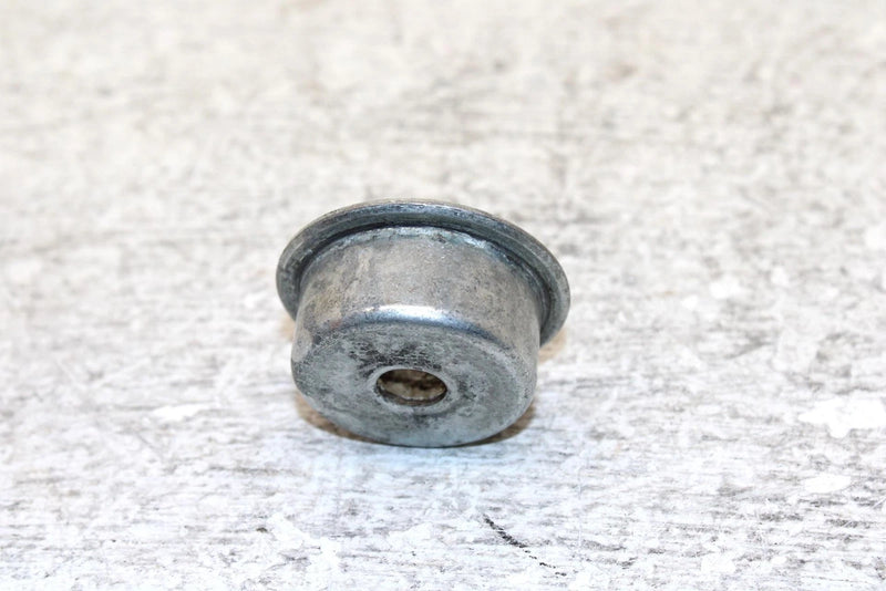 1995 Yamaha Vmax 500 Oem Front Shock Retainer 8BN-22401-00-00 SY34