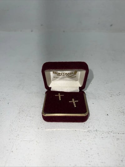New Women’s Montana Silversmiths Small Cross Earrings With Stone. ER510Z A-65