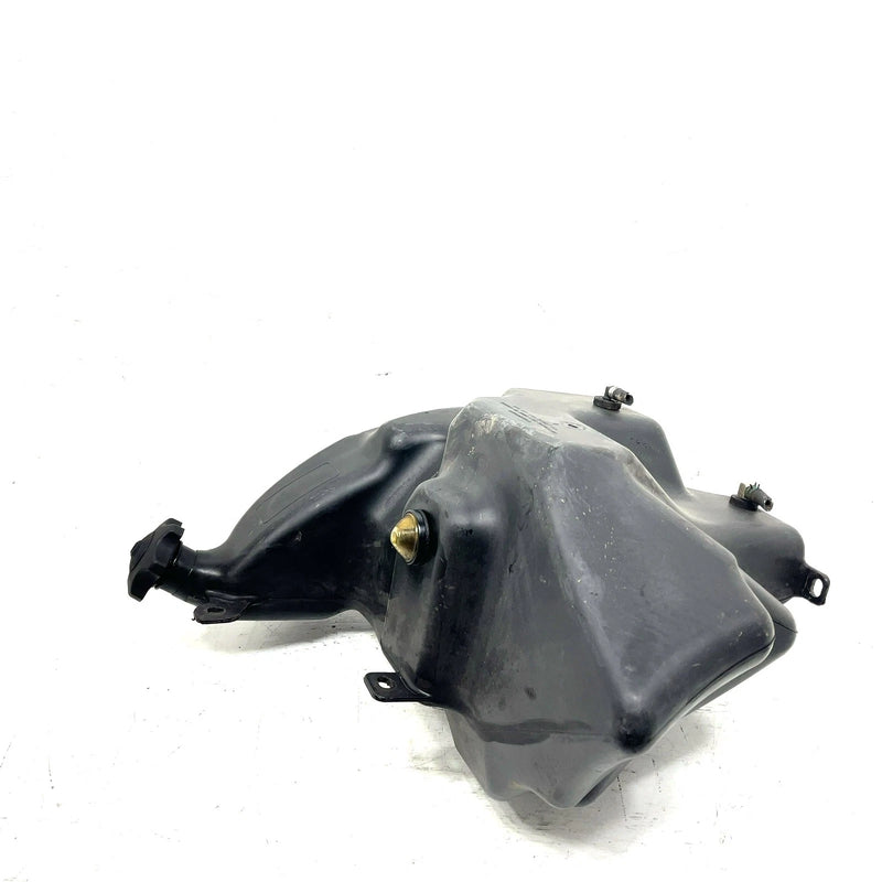 2004 John Deere Trail Buck 650 EXT OEM Fuel Gas Tank 709000025 AJ1