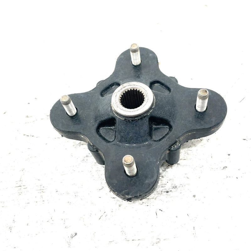 2015 Polaris Ranger 570 4x4 Full Size OEM Front Wheel Hub 5137387-067 XP10