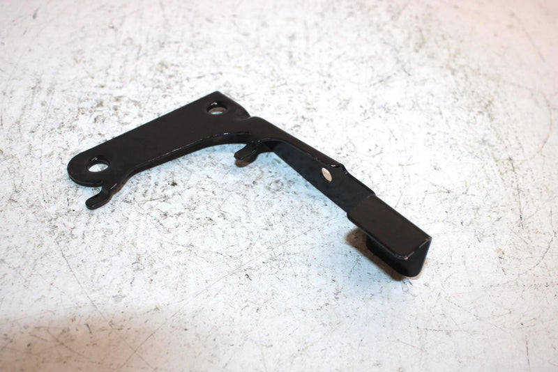 1987 Honda Fourtrax 350 A Oem Front Left Lower Fender Stay 61121-HA7-670 AH39