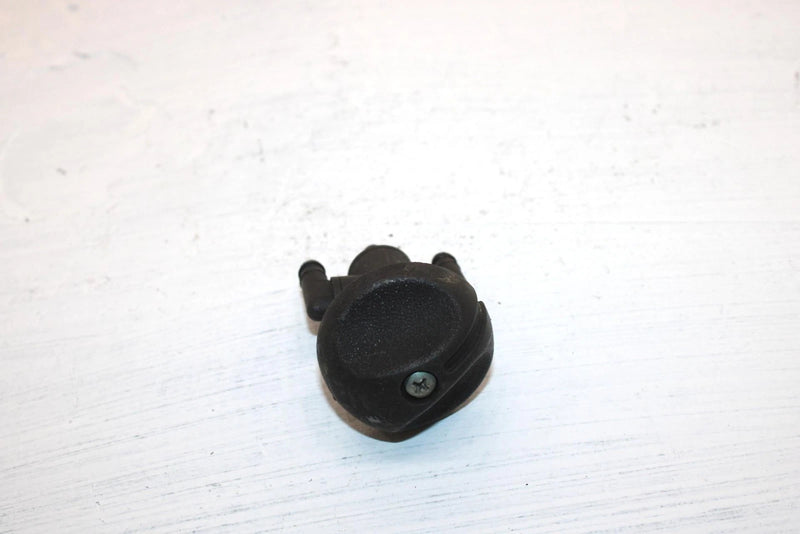 2000 Polaris Trail Boss Oem Fuel Petcock 7052154 AP171