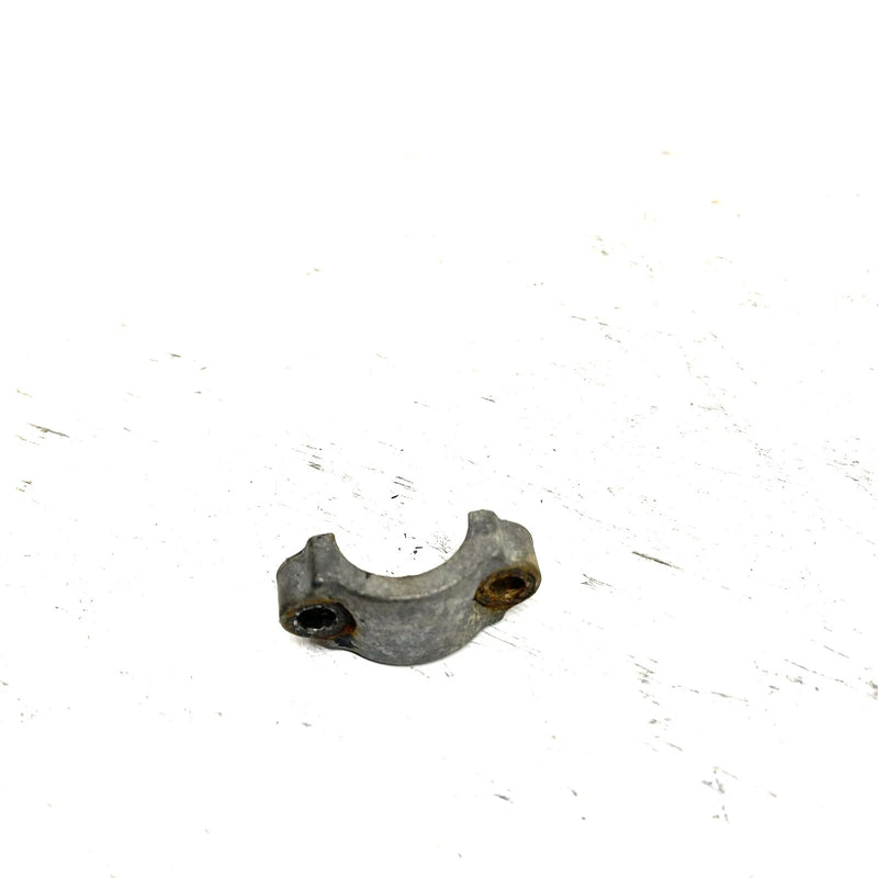 98-00 Arctic Cat 500 4x4 Automatic OEM Master Cylinder Clamp 0602-907 AA32