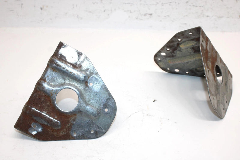 1988 Yamaha Phazer Oem Front Tunnel Bracket Pair 83V-21910-01-00 SY26