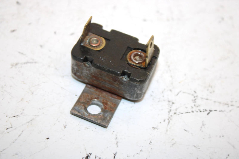 94 Polaris 500 Efi Oem Ckt. 12A Breaker 2434009 SP152