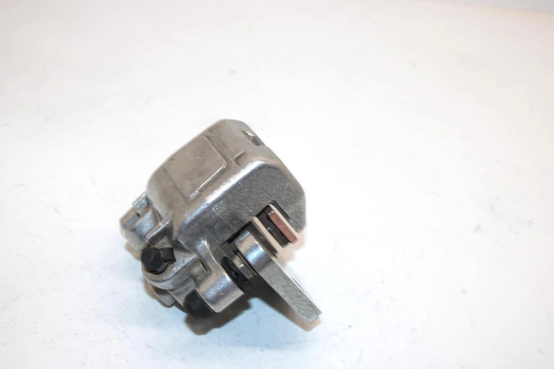 03 Bombardier Quest 650 Oem Right Brake Caliper 705600118 AB1.1
