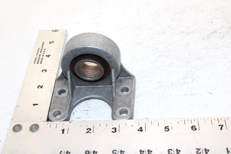 1987 Yamaha Exciter 570 L/c Oem Jackshaft Bearing Support 85L-47631-00-00 SY18