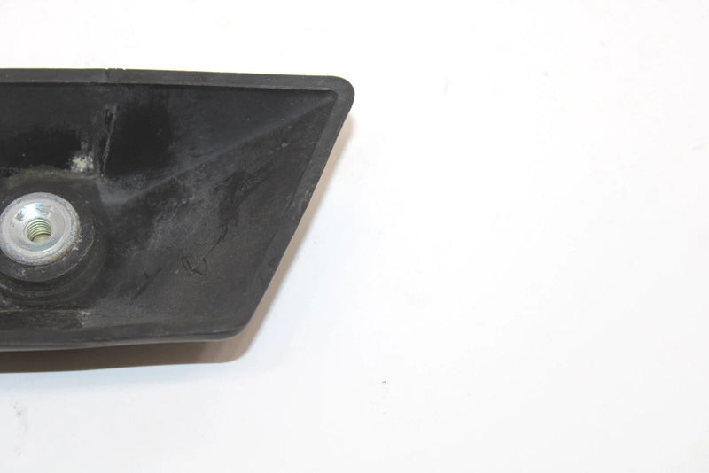 1988 Yamaha Xlv Oem Front Left Bumper End Cap 8N8-77523-00-00 SY128