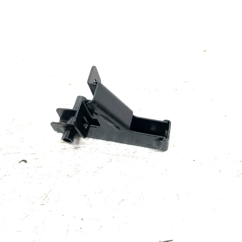 2000 Polaris Sportsman 500 OEM Front Right Rack Support 1013211-067 AP220