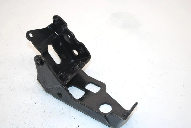 94 Yamaha  Kodiak 400 4wd Oem Lower Shifter Bracket 4GB-18431-00-00 AY27
