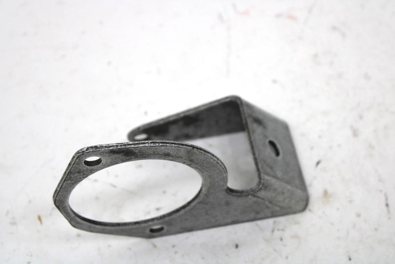 1987 Yamaha Srv Oem Engine Right Front Upper Engine Mount 8K4-21429-00-00 SY131