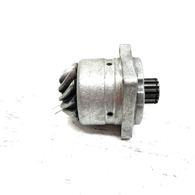 2005 Arctic Cat 650 4x4 V2 OEM Front Output Gear And Housing 3201-207 AA39