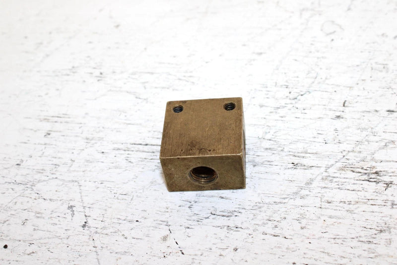 1997 Polaris Sport 400l Oem Brake Tee Fitting 7052103 AP214