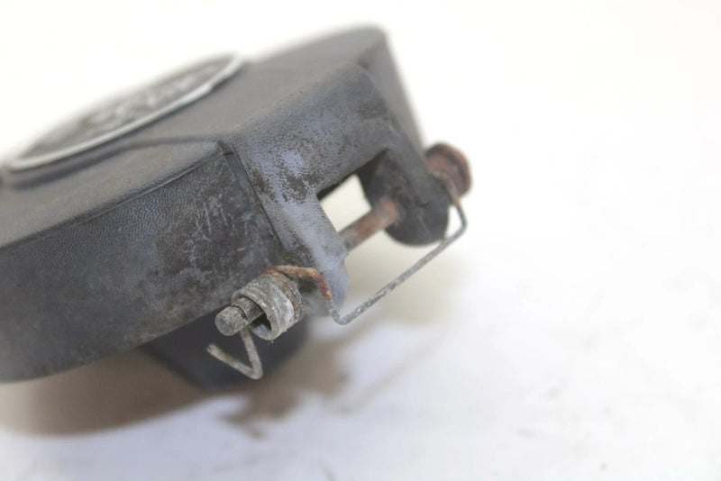 89 Yamaha Exciter EX570N OEM Gas Tank Cap 8A5-24611-00-00 SY54