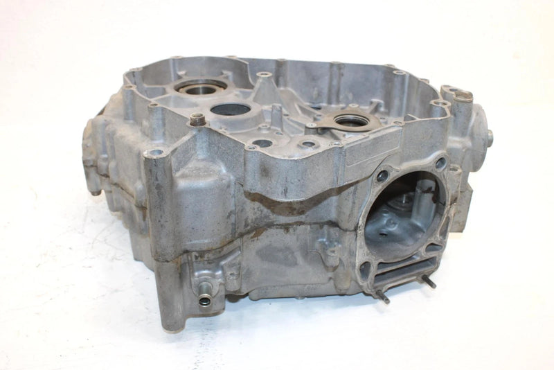 2009 Suzuki Lt-a400f Oem Engine Motor Crankcase 11302-38812 AS26