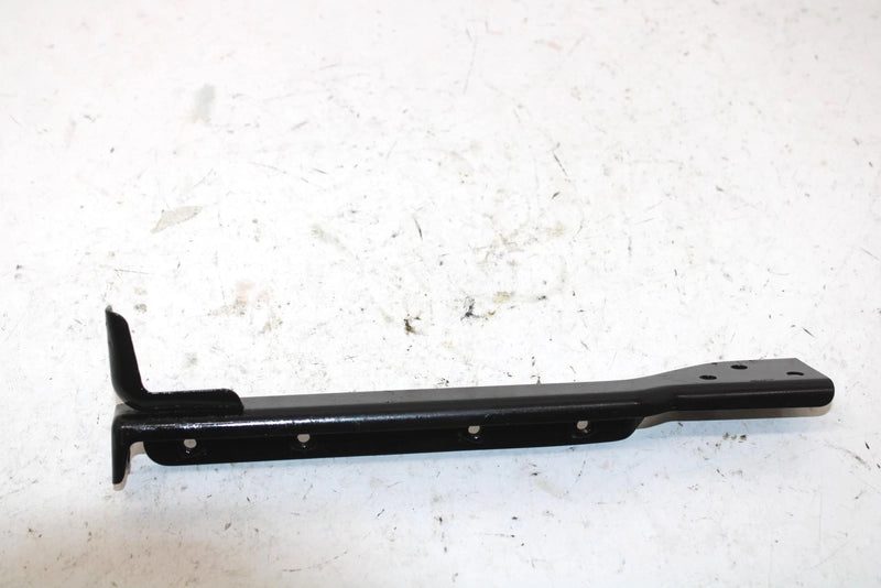 1988 Yamaha Enticer 340 Oem Left Steering Gate Bracket  82A-23898-00-00 SY130