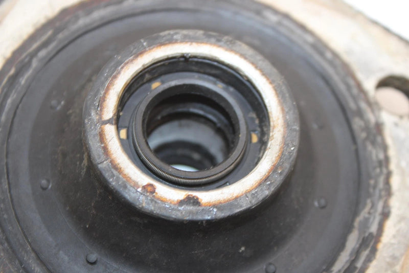 1990 Kawasaki 650 Ts Oem Bearing Holder 13091-3730 JK10