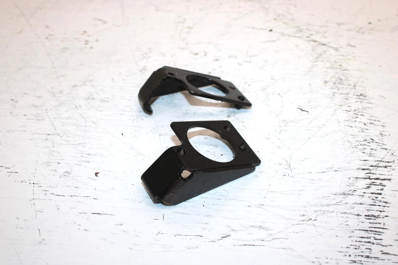 1996 Arctic Cat Zrt 600 Oem Fuel Tank Bracket Set 0716-190 0716-191 SA37