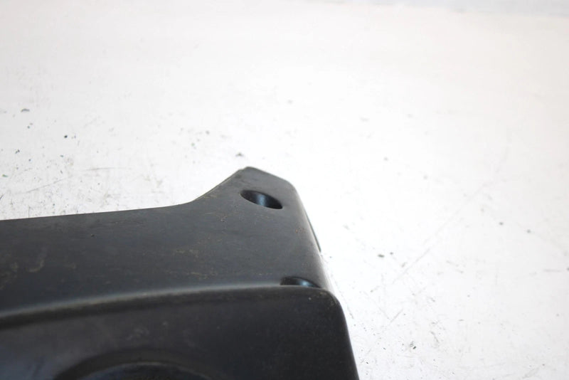 1990 Kawasaki 650 Ts Oem Rear Handlebar Cover 14024-3777-21 JK8