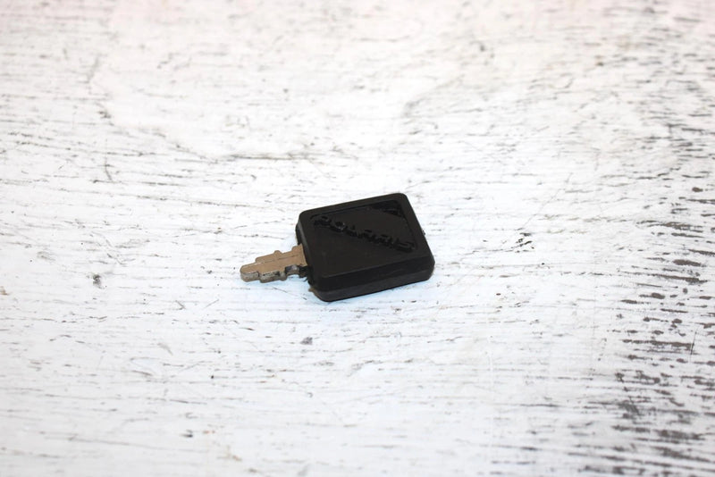 1999 Polaris 500 Xc Oem Ignition Key Switch 2205055 SP28