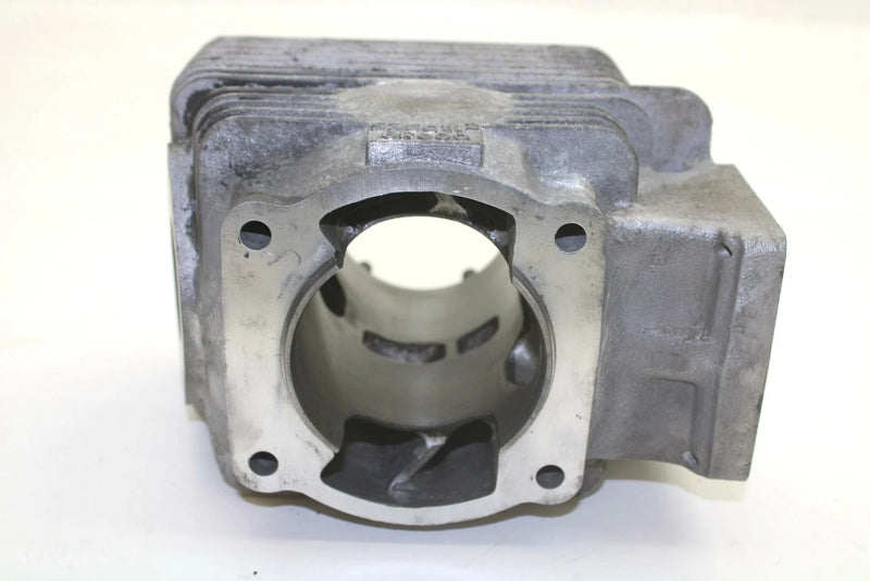 Yamaha OEM Engine Motor Cylinder Jug 8r6-11311-00-00 SY49