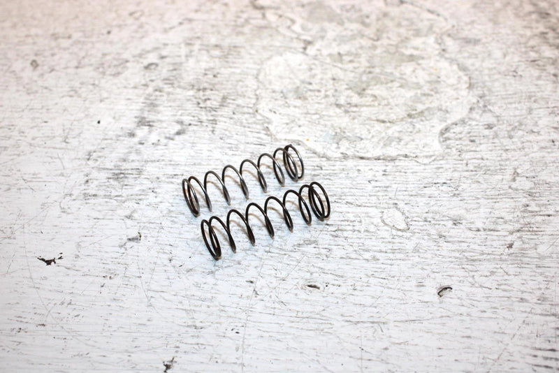 1996 Ski-doo Mxz 440 Oem Exhaust Valve Spring Pair 420239945 SS13