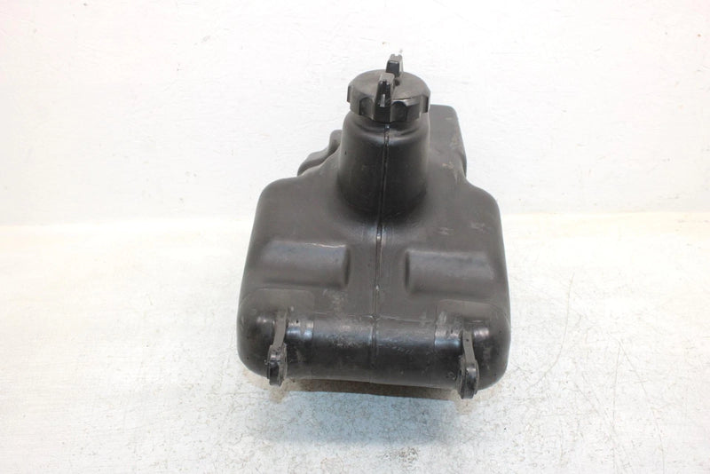 1998 Suzuki Quadrunner 250 Oem Fuel Gas Tank 44110-19B00 44110-19B01 AS13