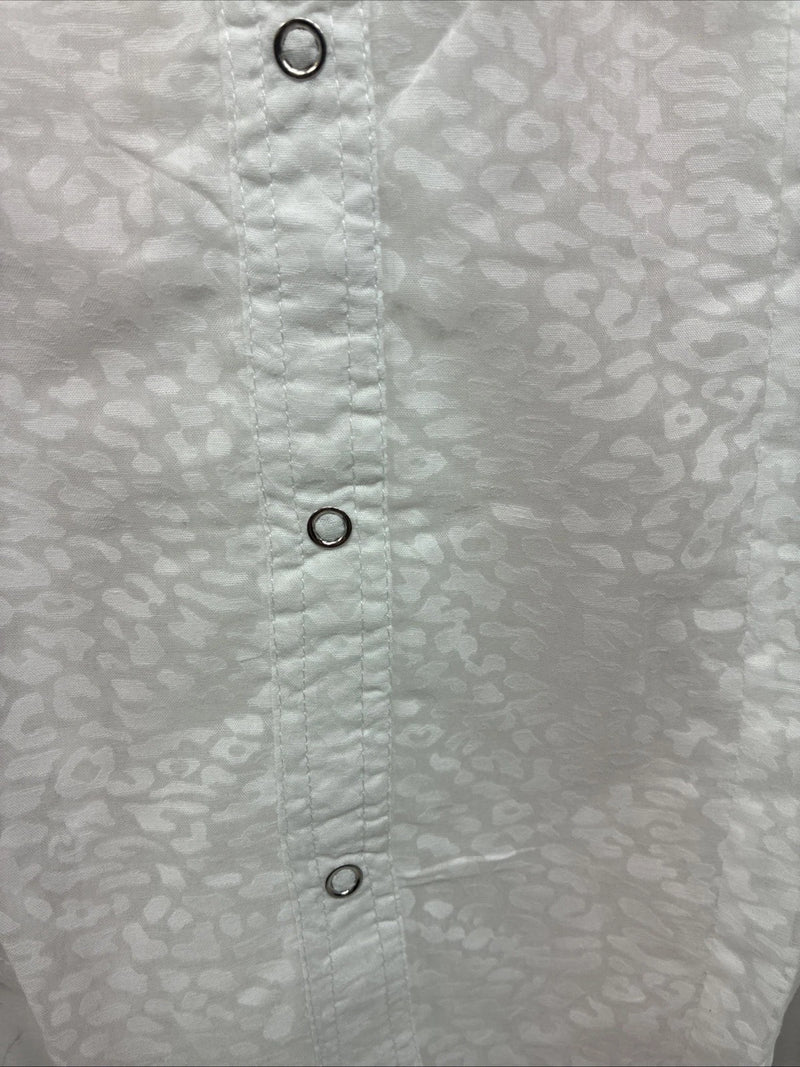 New Women’s Cumberland White Cheetah Print Long Sleeve Pearl Snap Medium LL-65