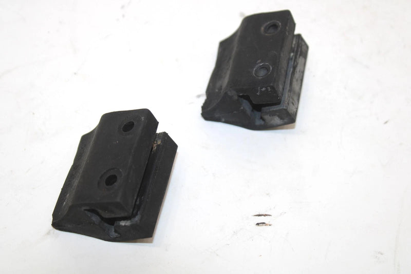 1996 Ski-doo Formula Sls 500 L/c Oem Bump Stop Pair 570047900 SS66