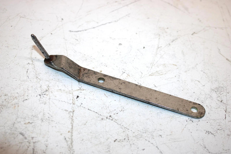 00 Polaris Xc Sp 600 Oem LH Upper Hinge 1012750 SP140