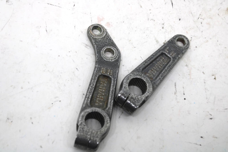 1985 Yamaha Enticer 340 Oem Steering Spindle Set 8F3-23852-00-00 SY132