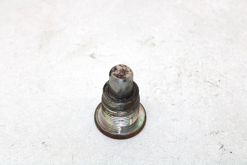 2003 Polaris Magnum 330 Oem Right Swing Arm Pivot Bolt 5133389 AP120