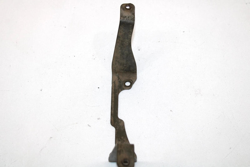 2005 Polaris Trail Boss 330 Oem Lower Oil Cooler Mount 5248139 AP131