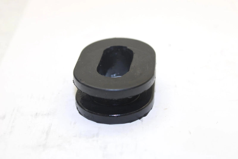 1995 Yamaha Waverunner Iii 650 Oem Fuel Tank Mount Grommet 90480-21904-00 JY13