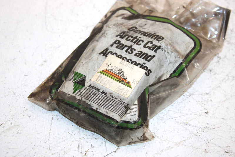 00 Arctic Cat Bearcat 340 Oem NOS Spring Slide Wear Block 0604-618 SAS7