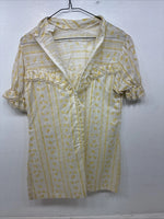 New Women’s White Yellow Design Short Sleeve Half Zip Size 40 TT-87