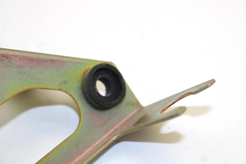 1999 Yamaha Phazer 500 Oem Right Gauge Bracket 8CR-77126-00-00 Q3854