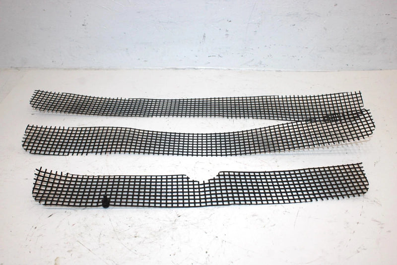 1994 Polaris 440 L/c Oem Hood Screen Set 5241350-067 SP73
