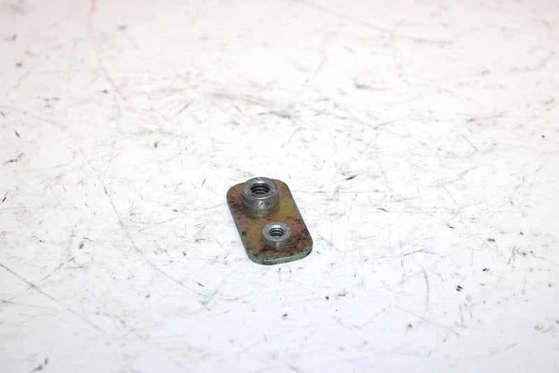 1998 Arctic Cat Zr 500 (2nd Run) Oem Hood Hinge Backing Plate 1606-623 SA62