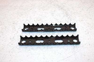 2000 Polaris Xplorer Oem Footrest Cleat Pair 5242525-067 AP177